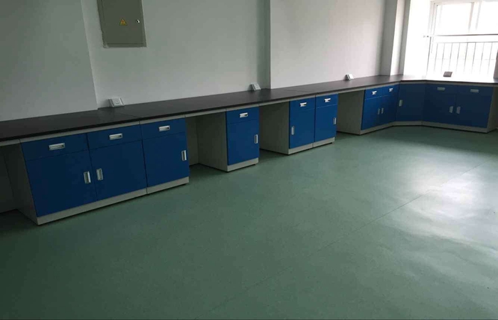 全鋼實驗臺1